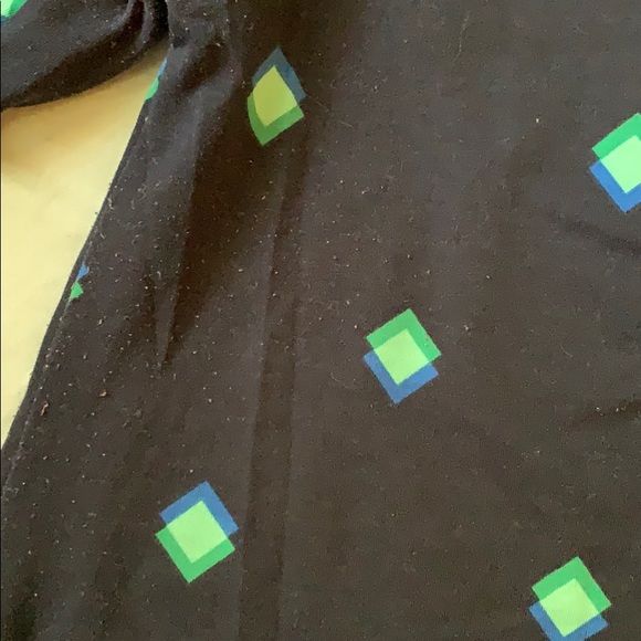 Lularoe Lynnae long sleeve shirt size Large used - Picture 2 of 4